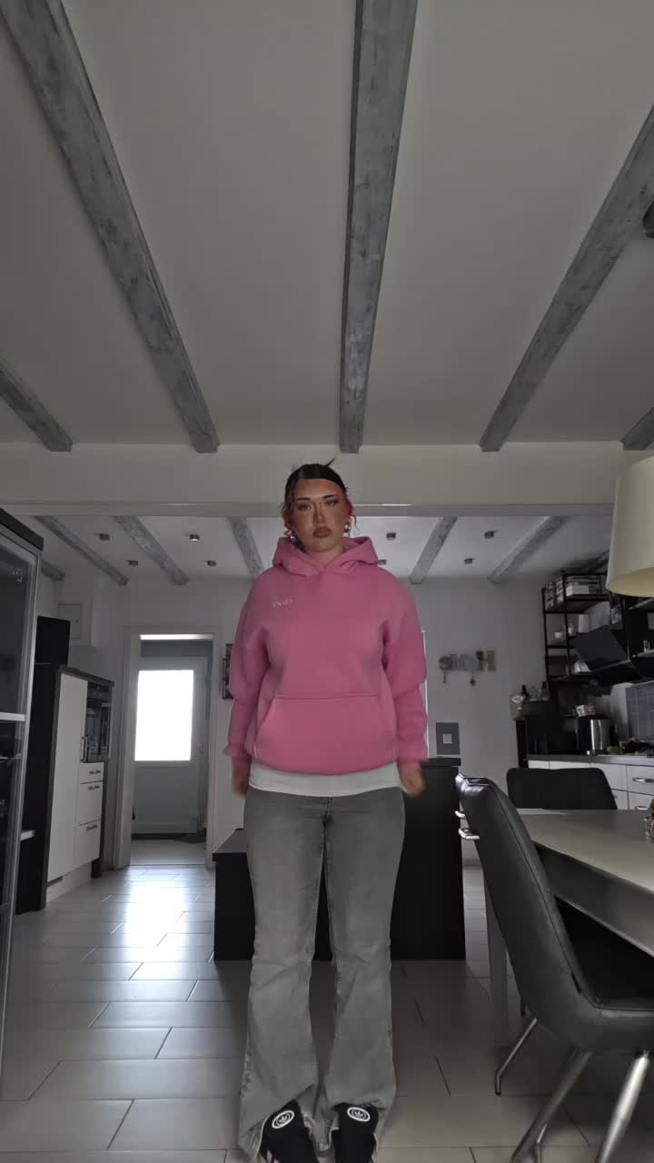 @(*≧з≦)