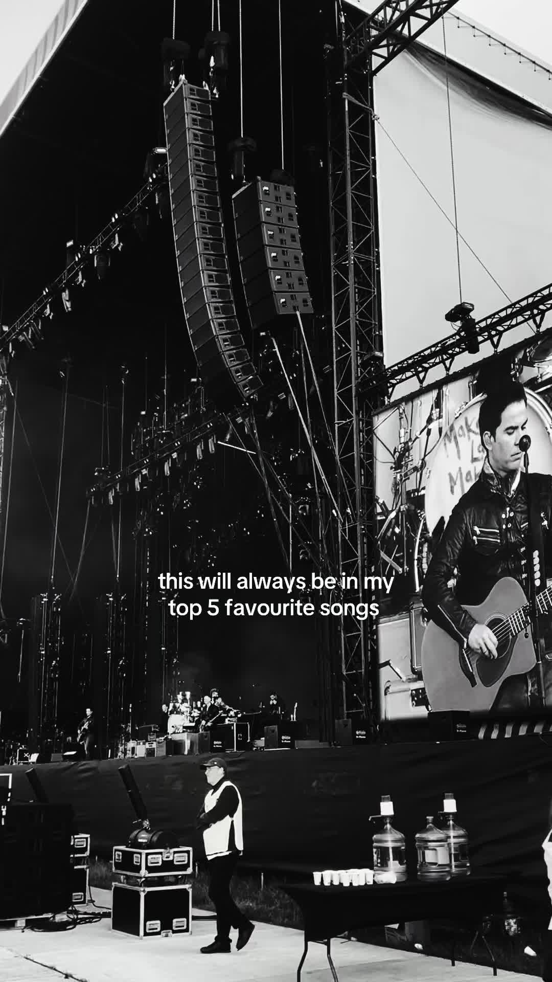 @Holly ๐ชฉ๐โจ