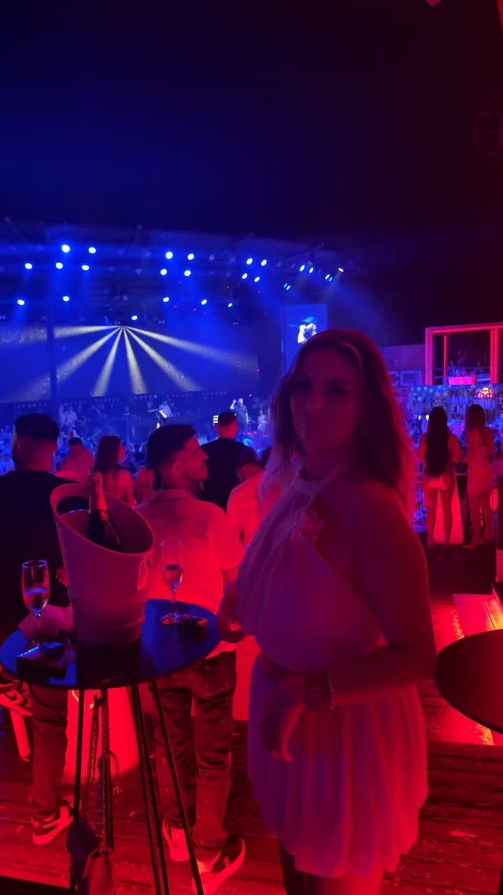@Eliza🇦🇱