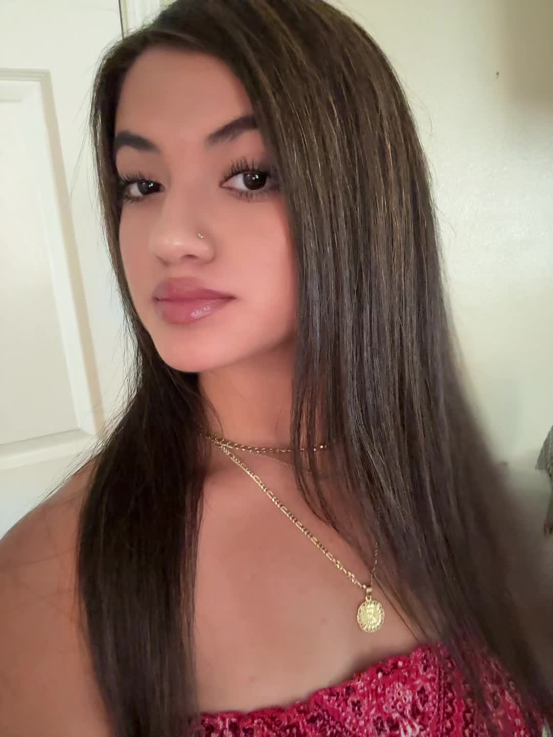 @𝐄𝐯𝐚𝐥𝐞𝐭𝐭𝐞