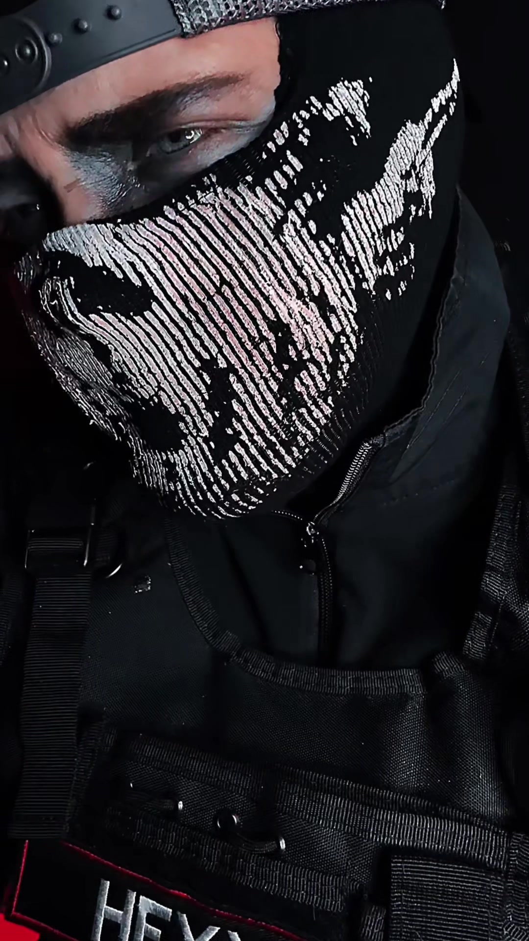 @Ʉ₦Ⱨł₦₲ɆĐ ⱧɆӾӾ
