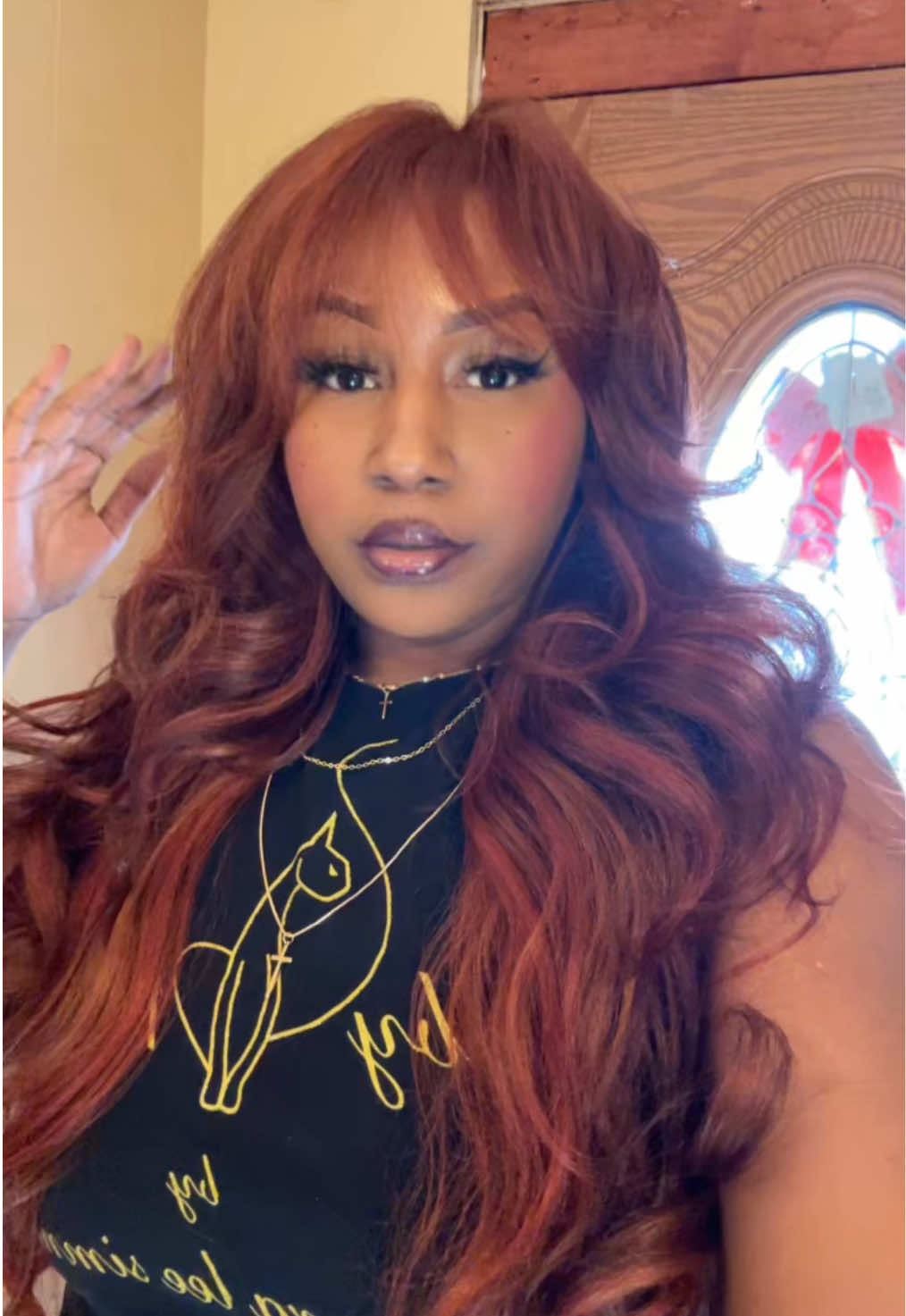 @I_hilarybanks
