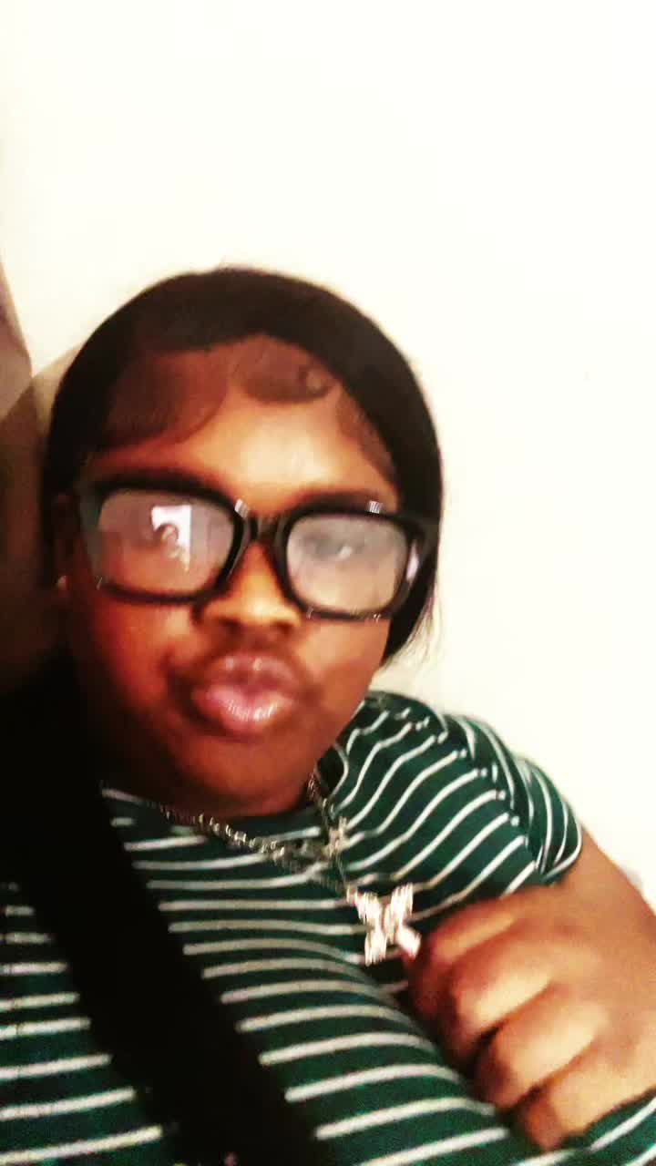@Janaysworld