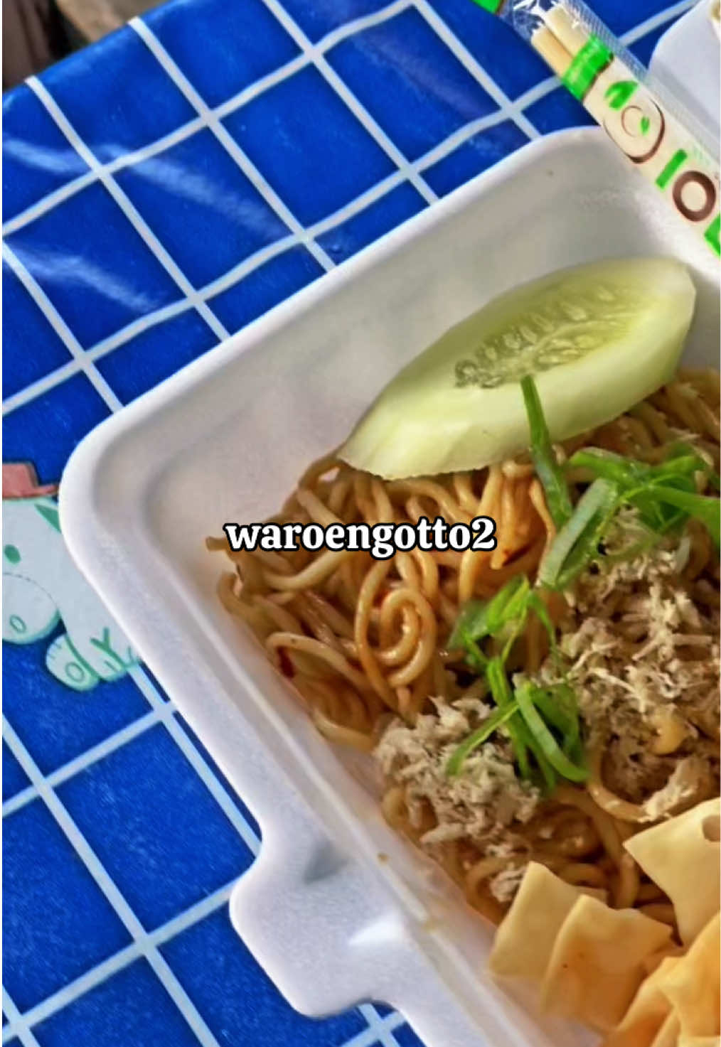@MIE & WONTON CHILI OIL SMBJ