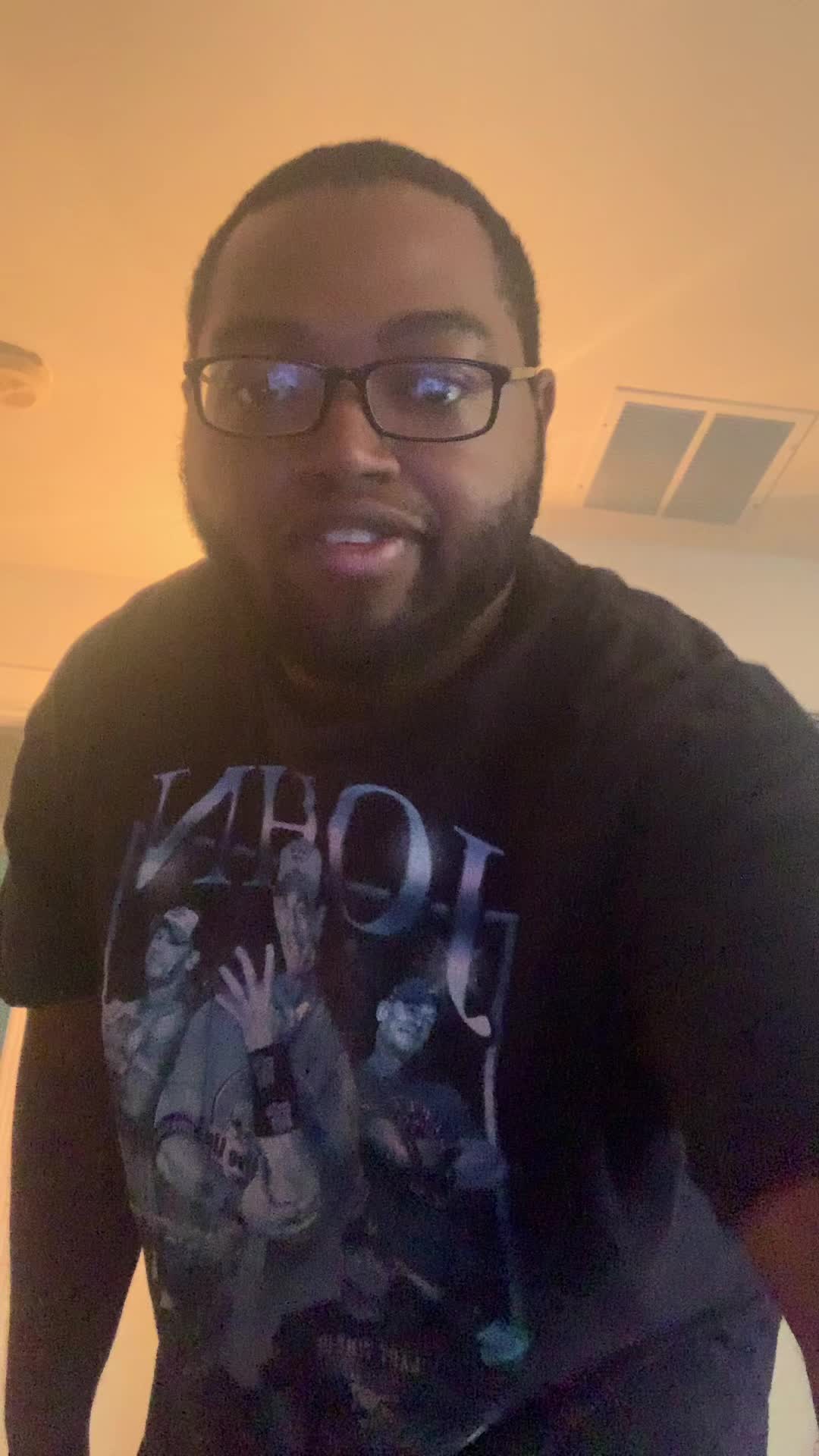 @Unfazedkingjoebluemusicdaddy✝️