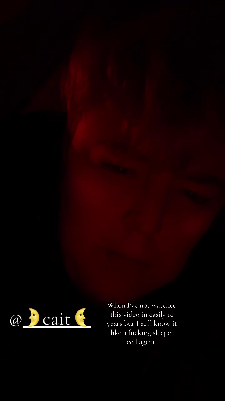@moonboy🦇