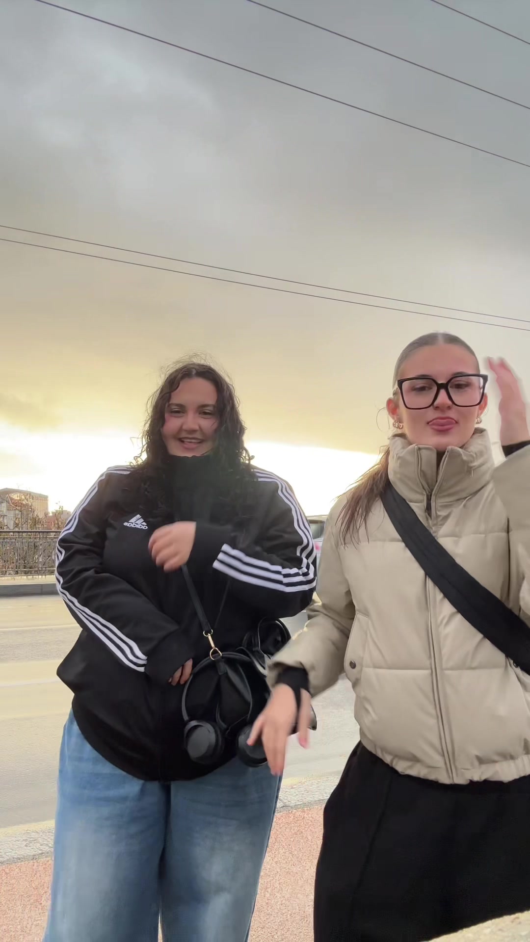 @𝒦.𝒢