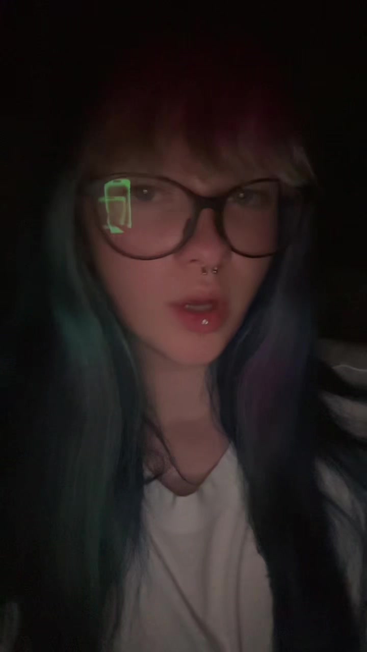 @️