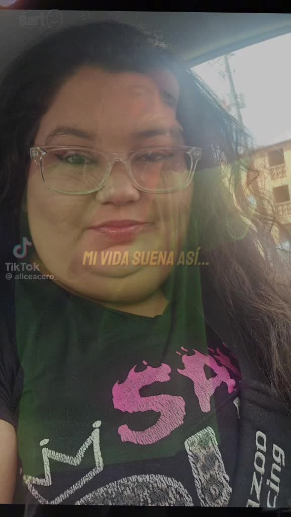 @Laura Elena