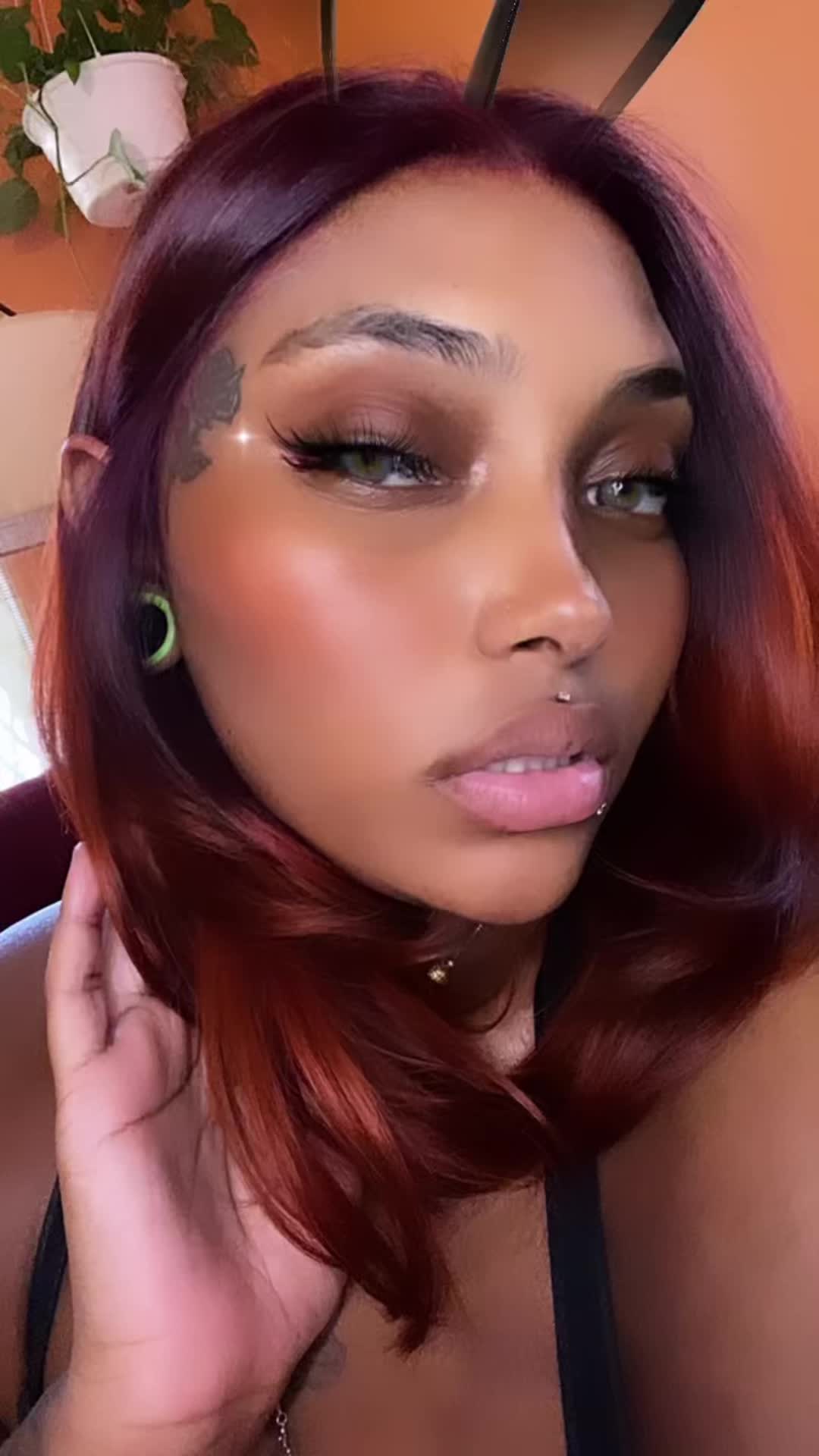@tha_alienn