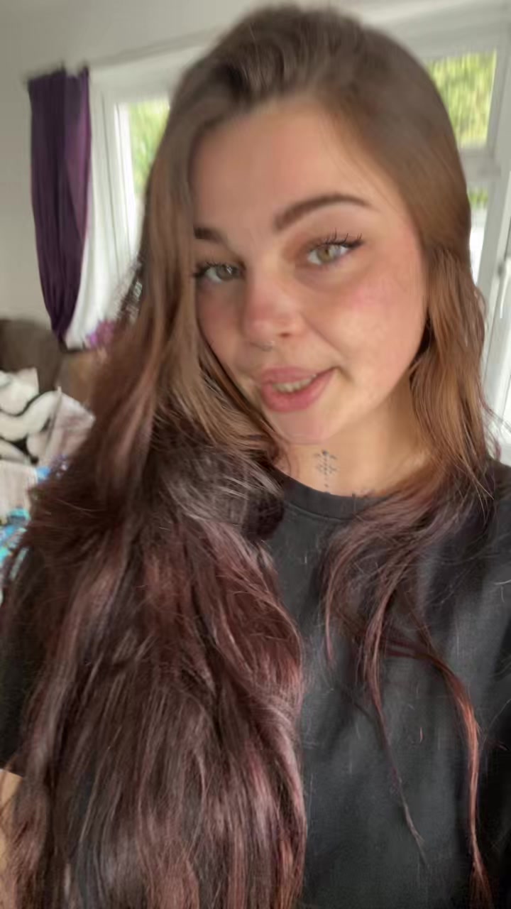 @Teegan🖤✨