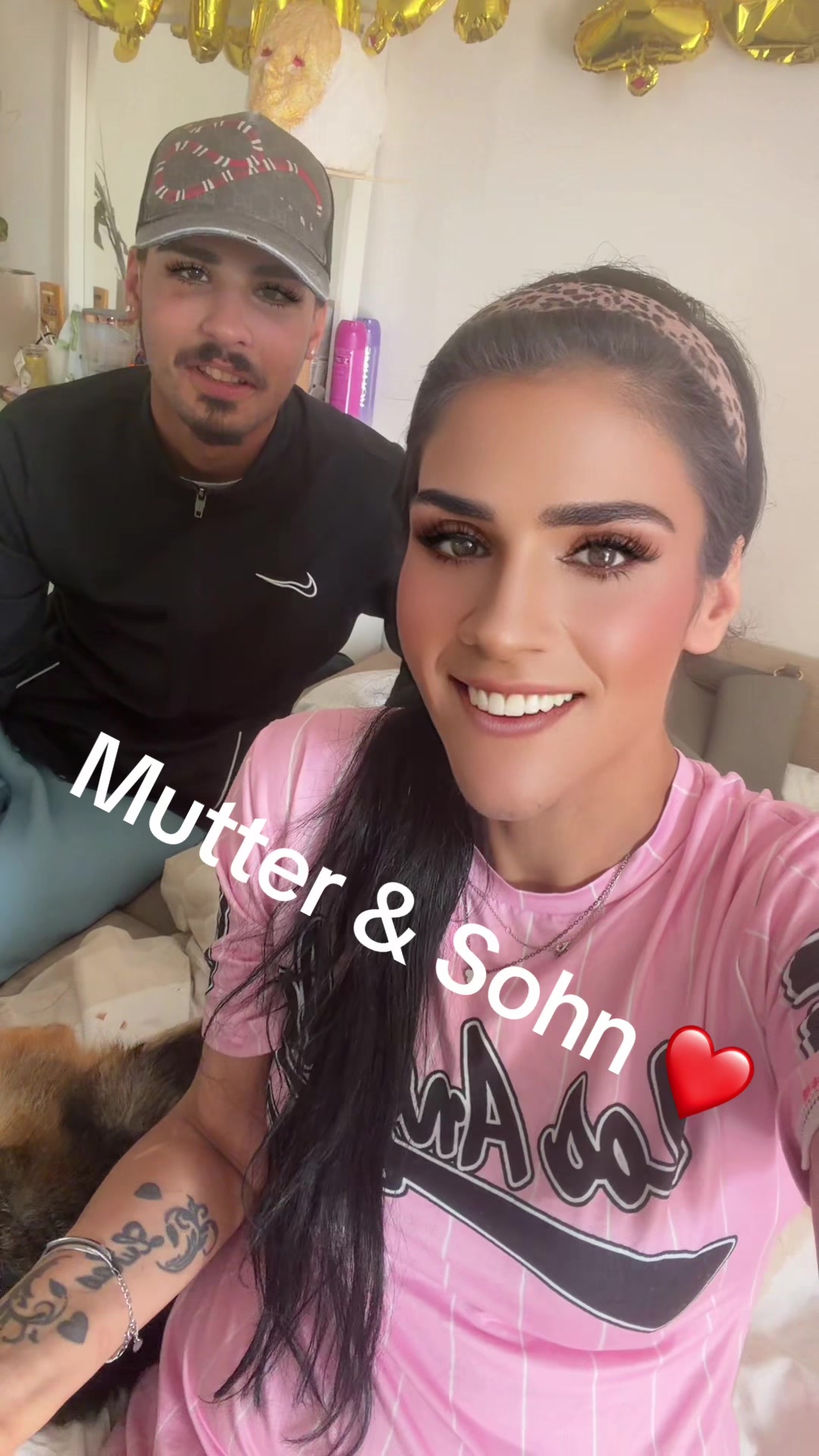 @Christiane ihr  bebi❤️