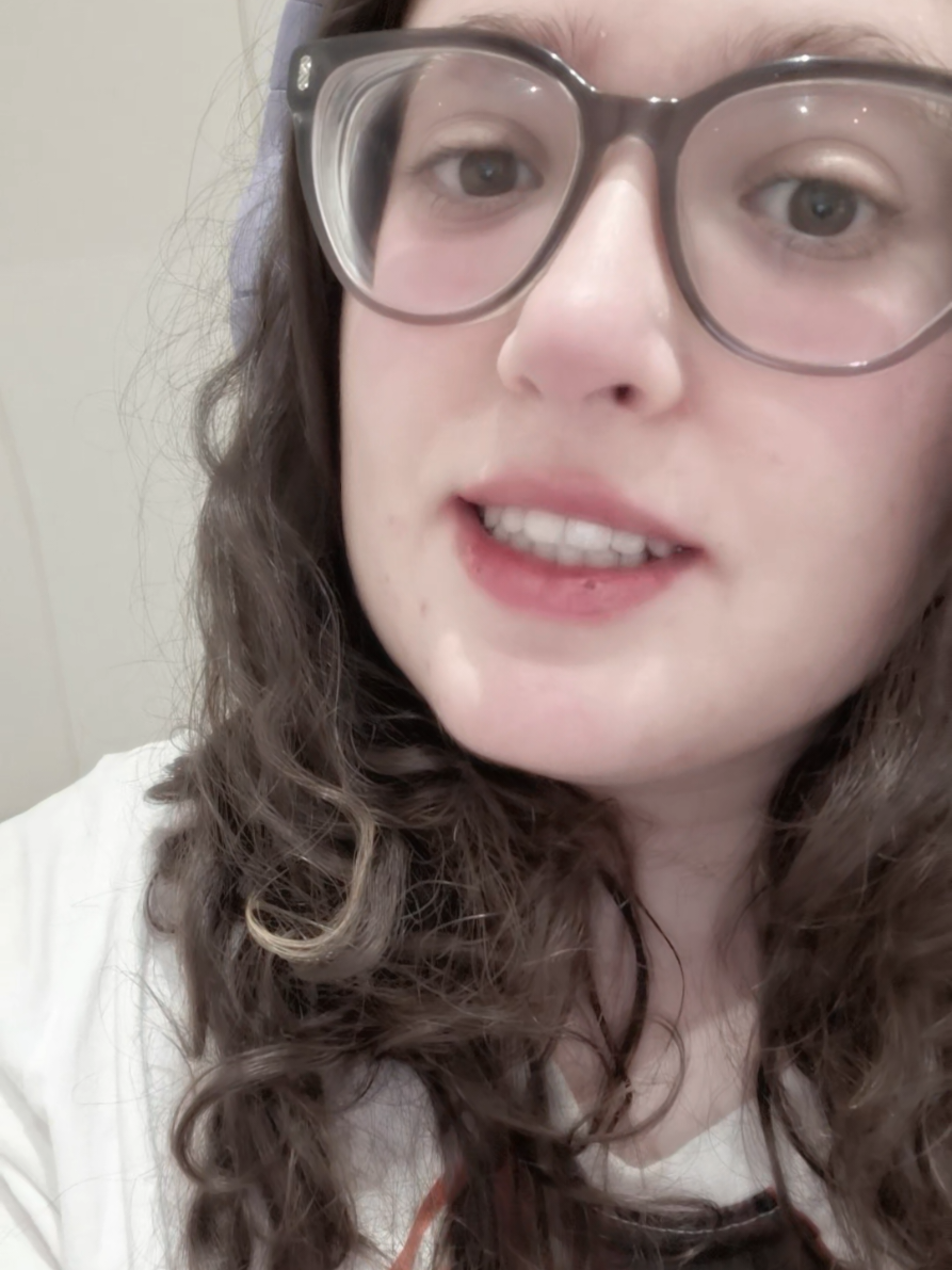 @juliana 🦈🫧