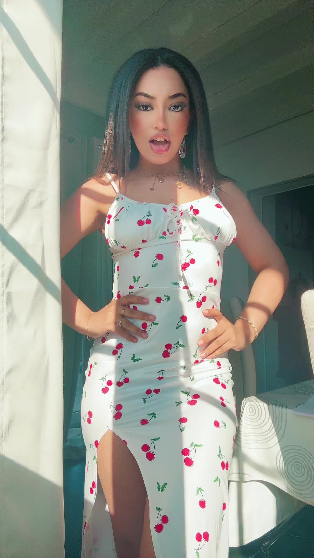 @madihatella