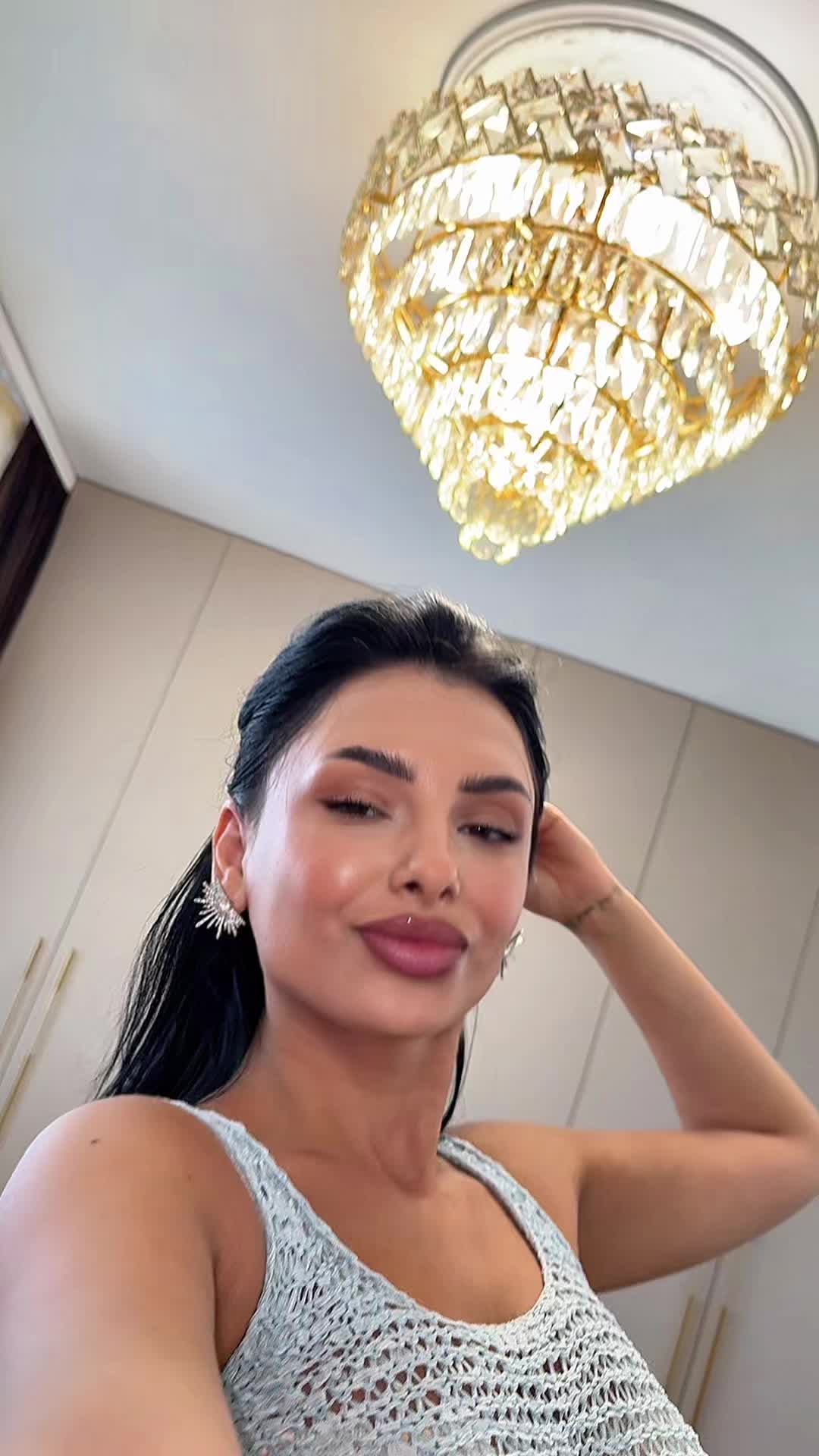 @Iaisaaaa