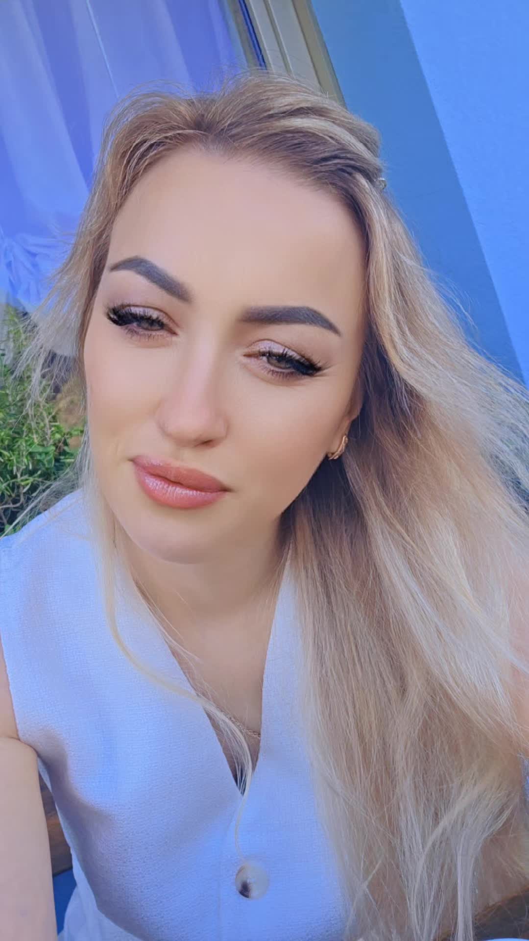@Vict💍ria🌞