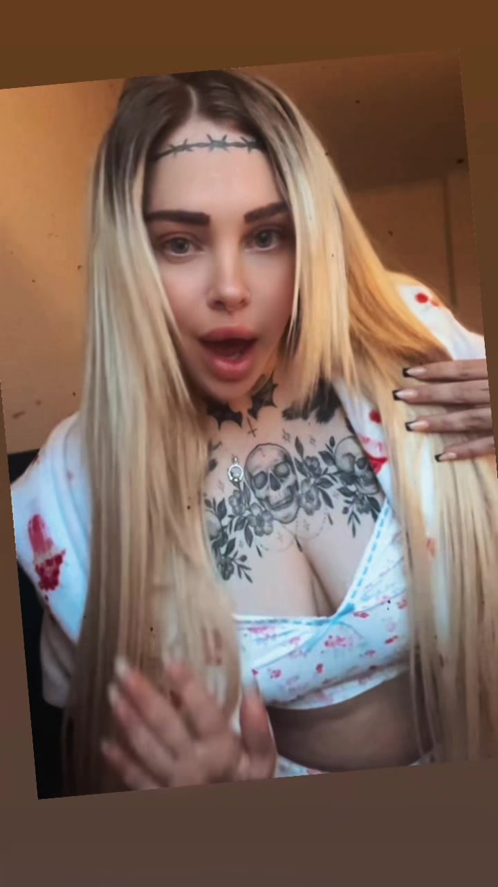 @☘️🧱Lauren Alayah ☘️🧱