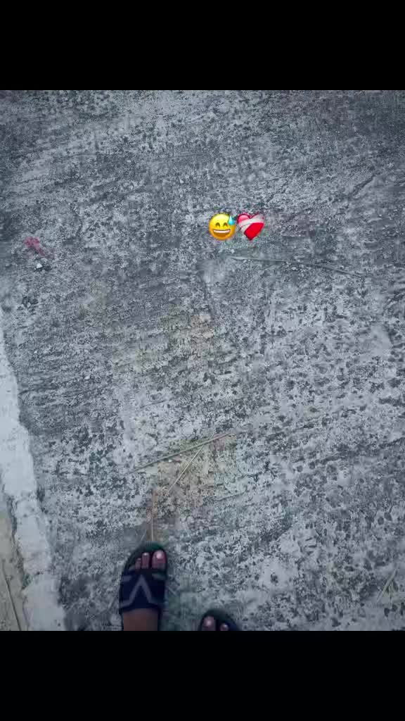 @ᴀᴍ...ᴍᴀʀᴜғ🥂