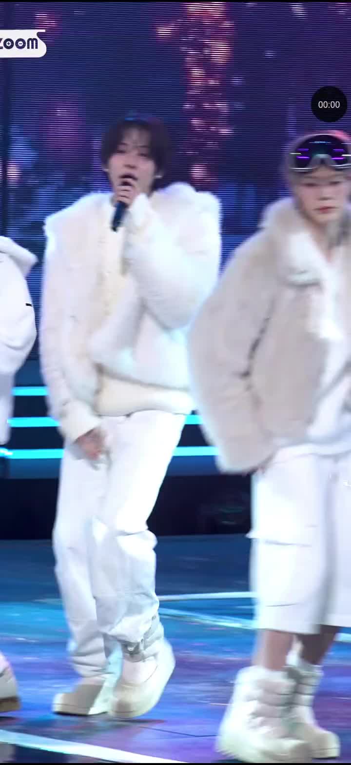 @Kpop Fancams🫧🇸🇪