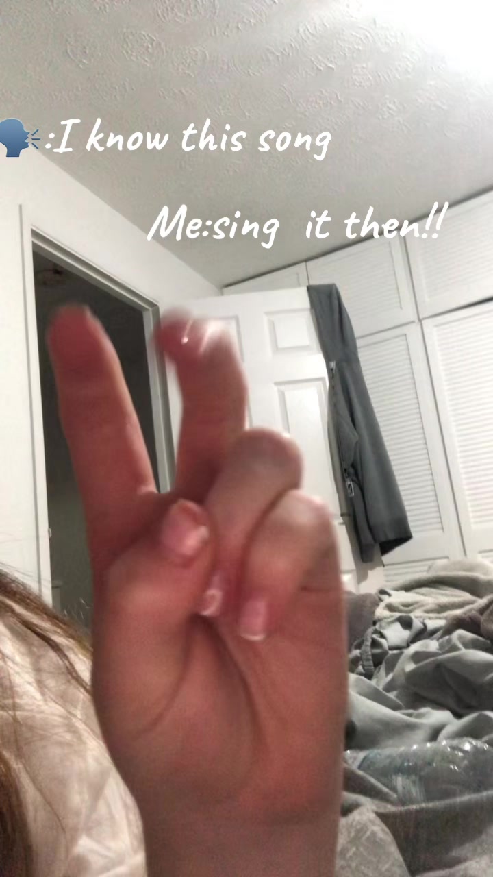 @💅🏼YOURFAVGALEVIE💅🏼