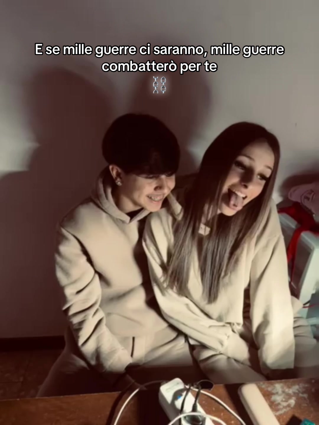 @๐๐๐