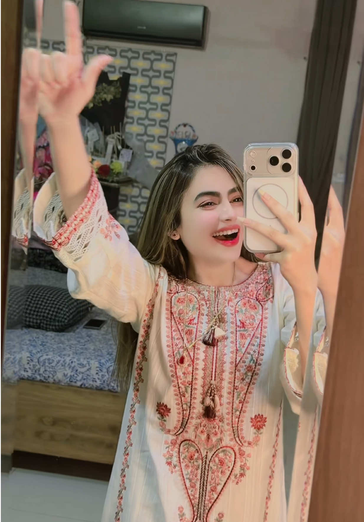 @♥️Kaînat Malîk♥️