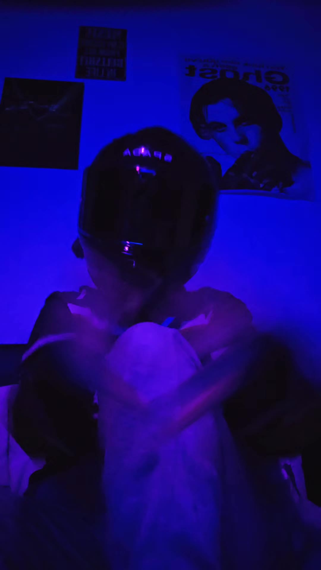 @Foxyyyy 🦊