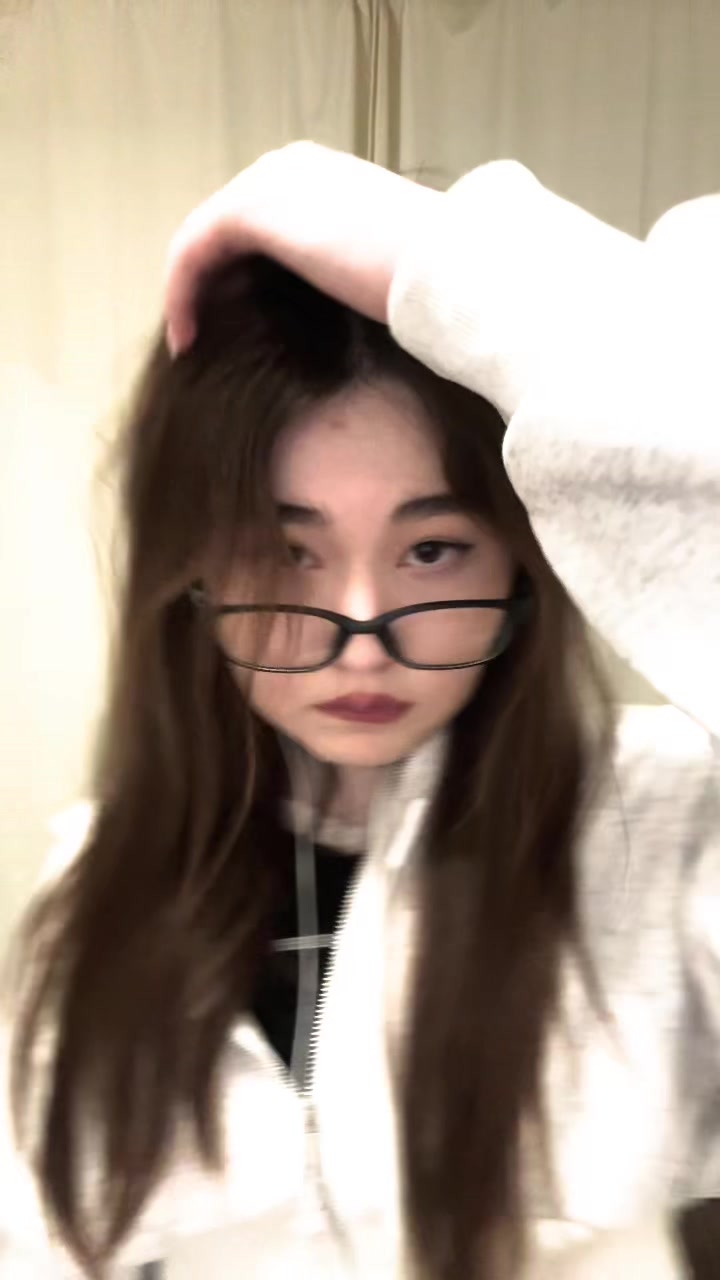 @elmireishn
