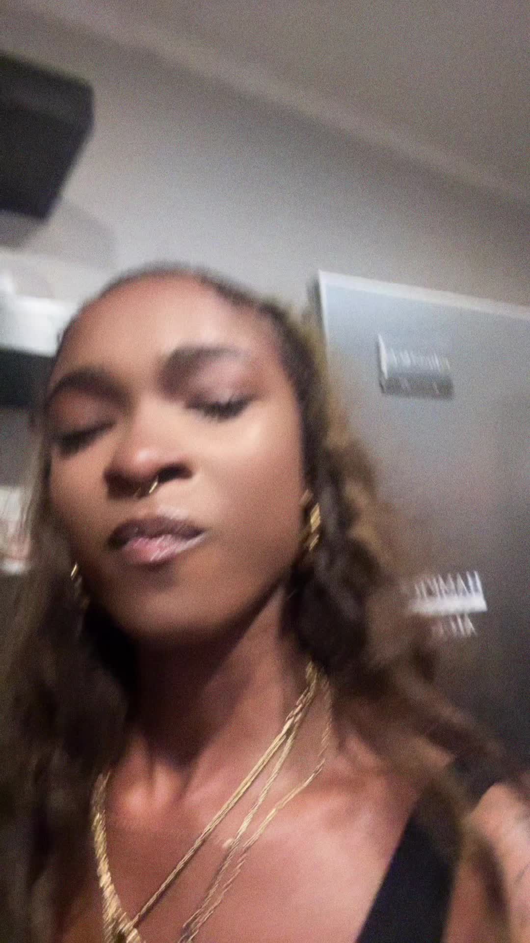 @kyky💰