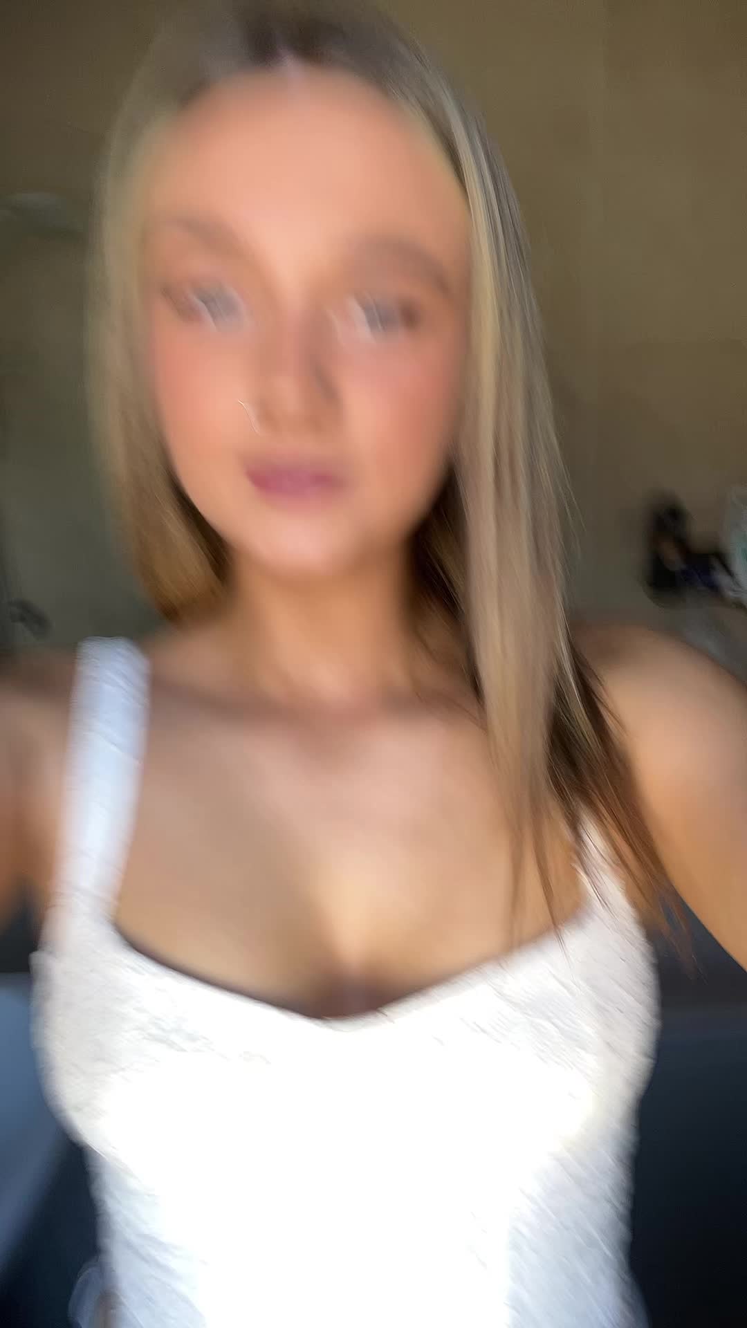 @elladoran02