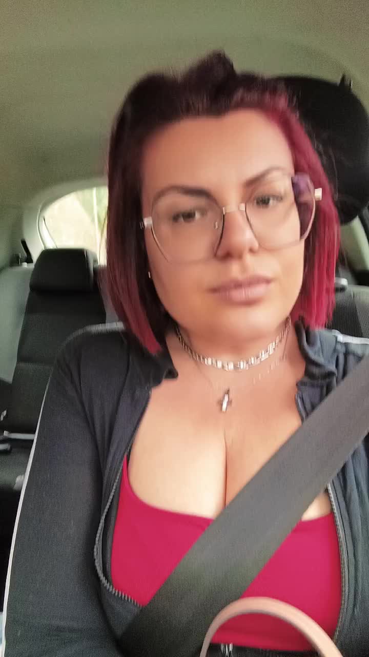 @Angy84