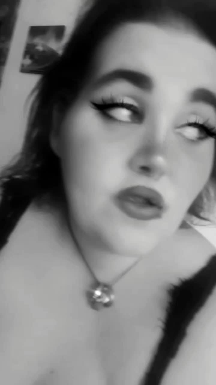 @Jaqueline