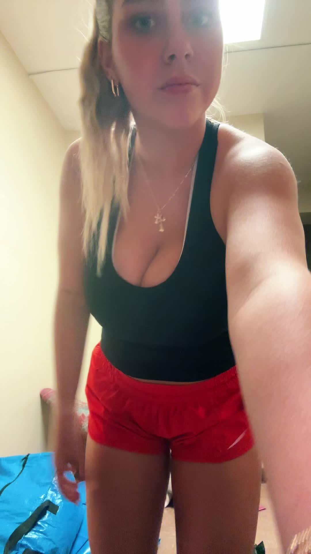 @idk🤑😁🫢