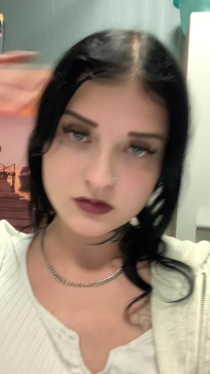 @4emy_evs6
