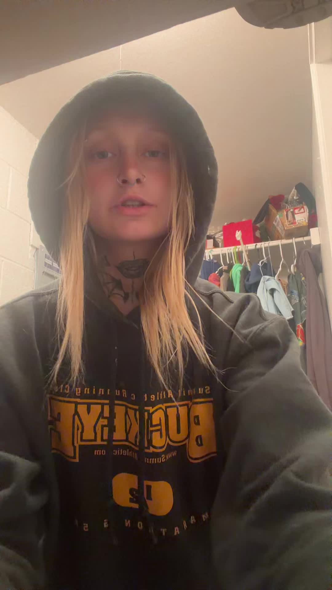 @Gab