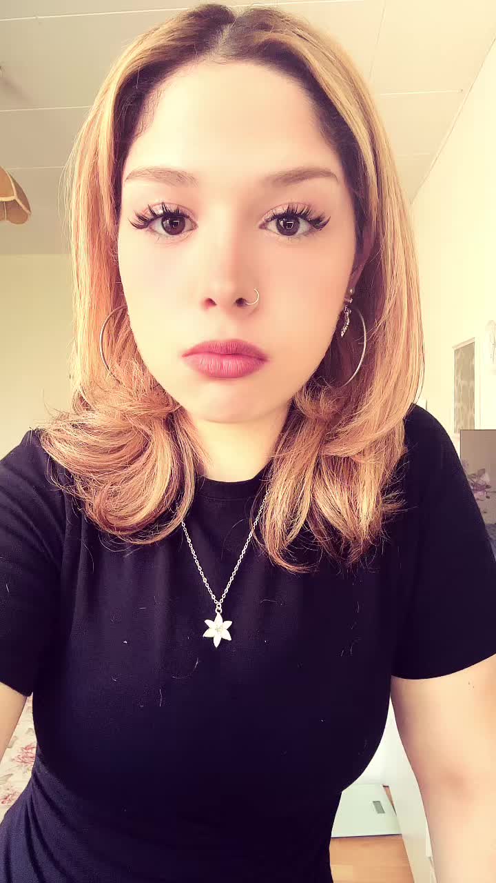 @elisa naz