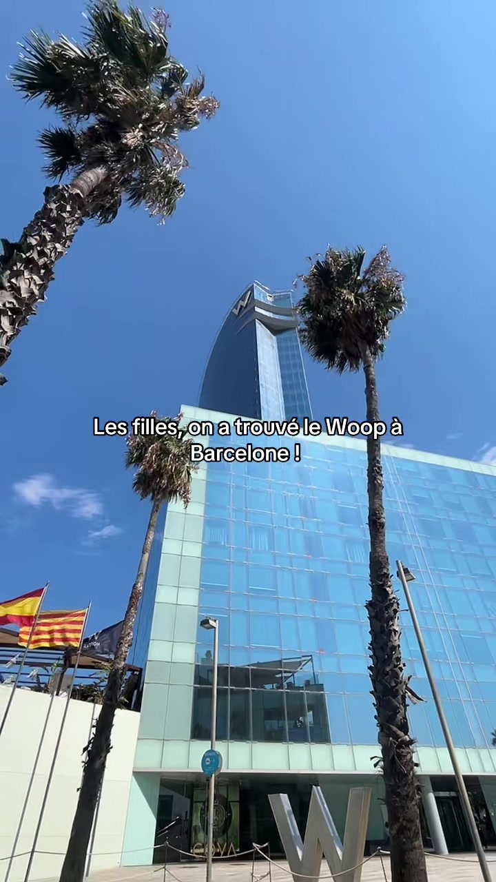 @Th&eacute;a Promotrice Barcelone🌶️🪩
