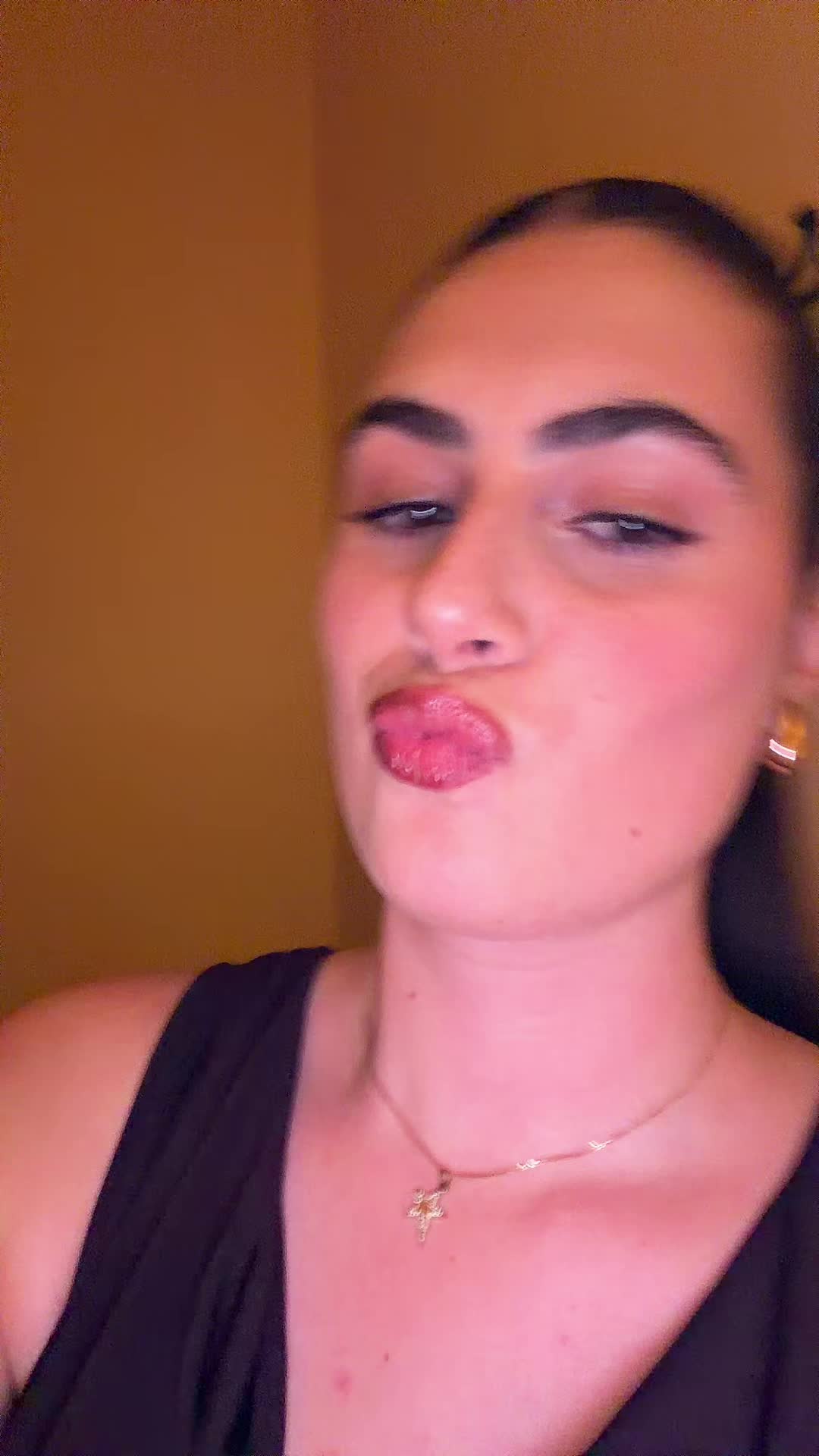 @Eva