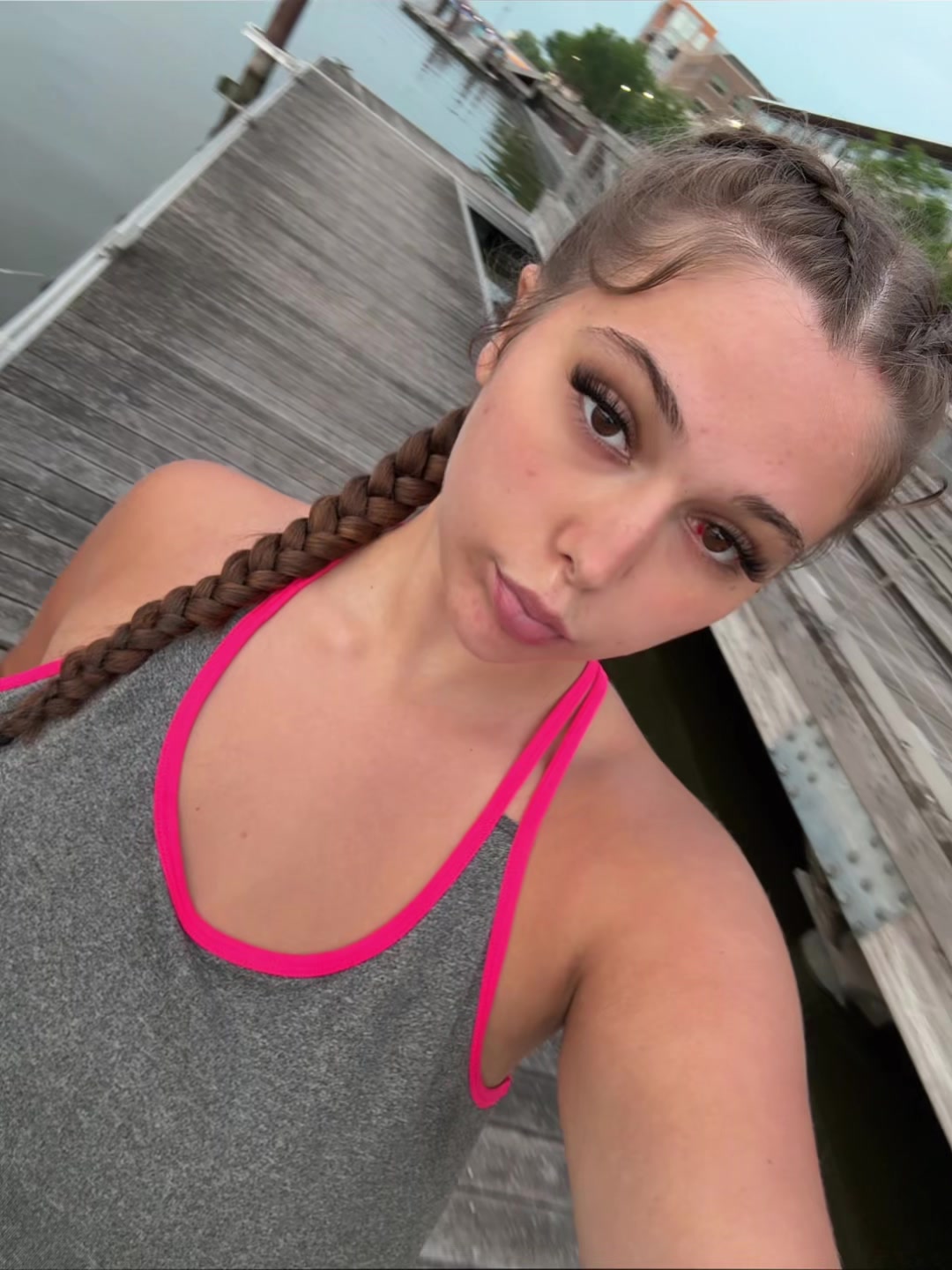 @Meriah_59