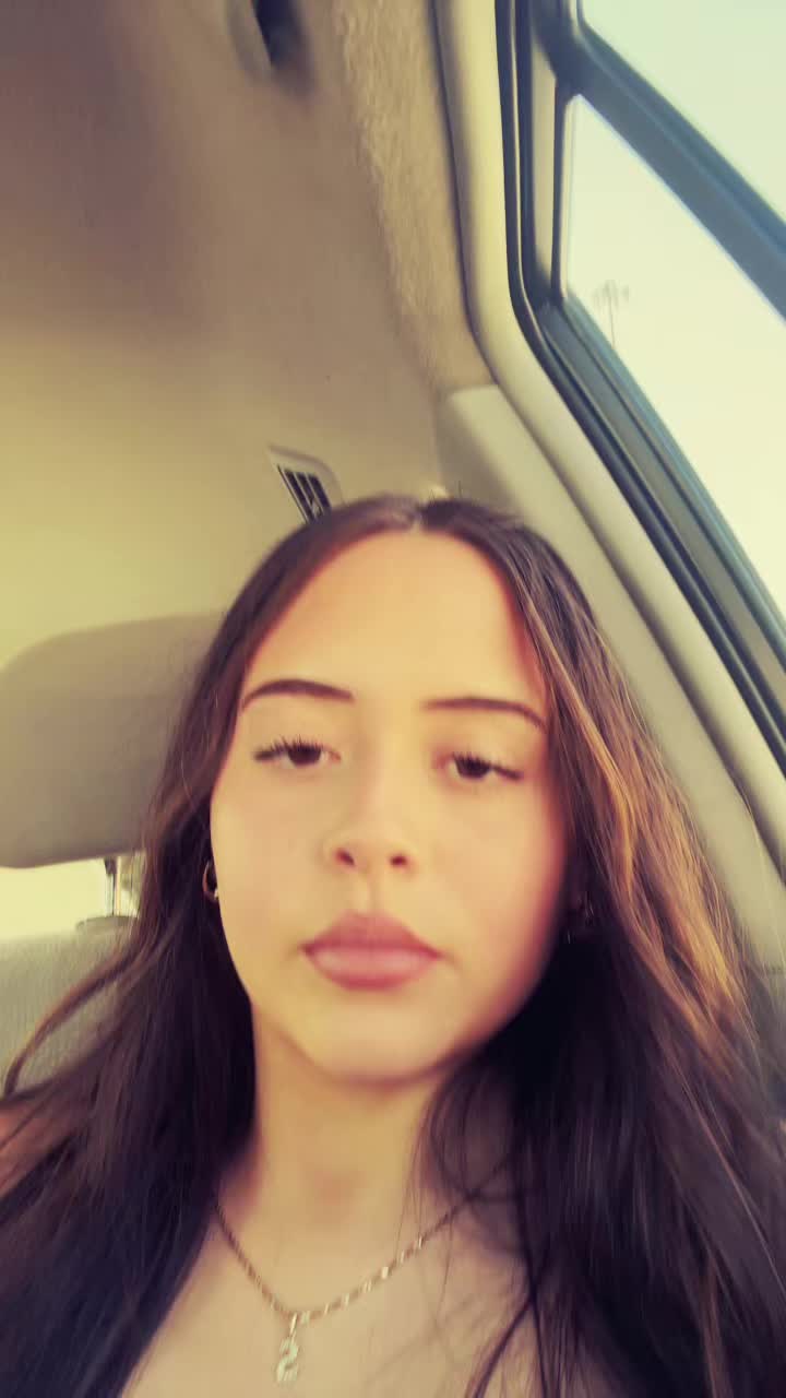 @Samantha🦋