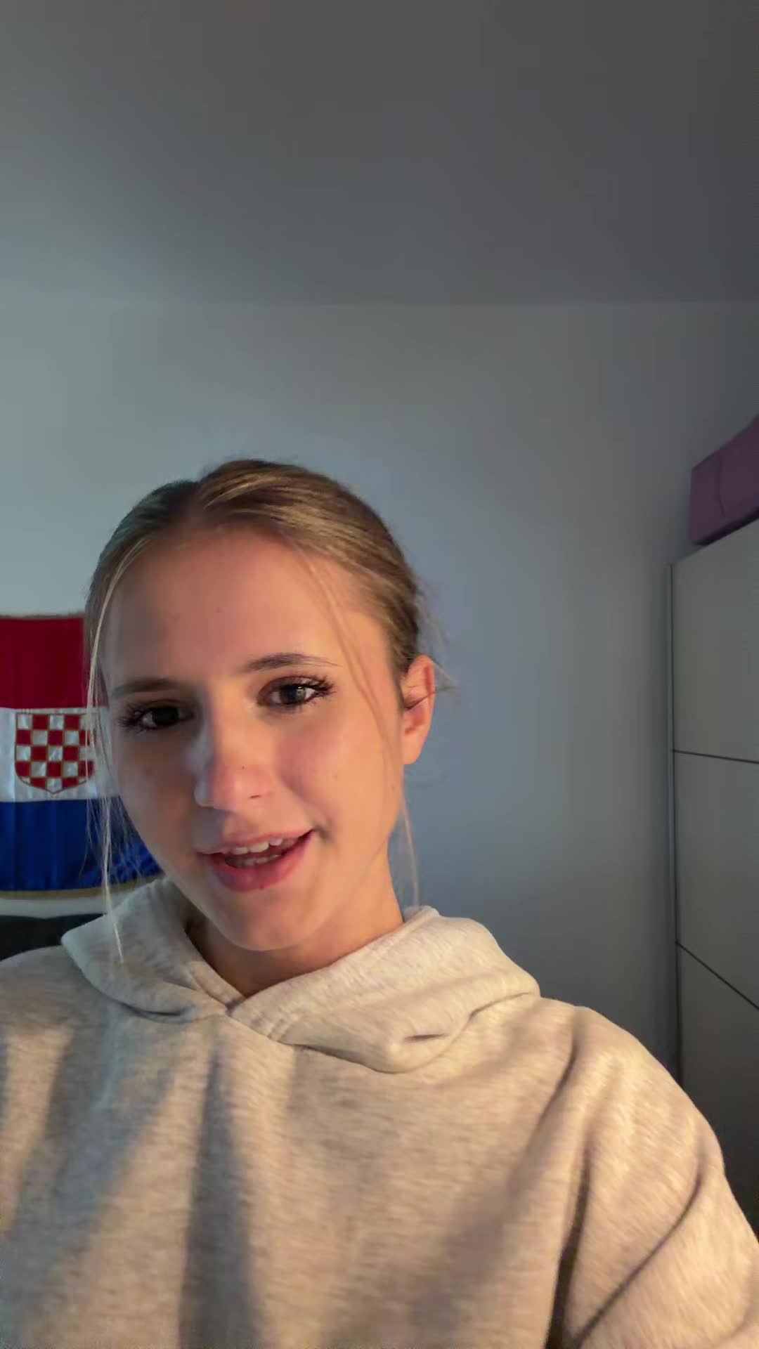 @juliaa