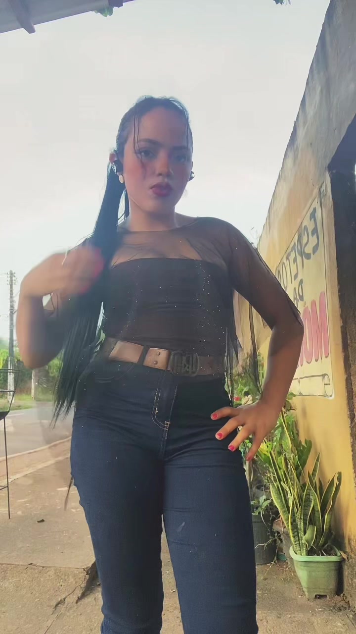 @Monica_shooow