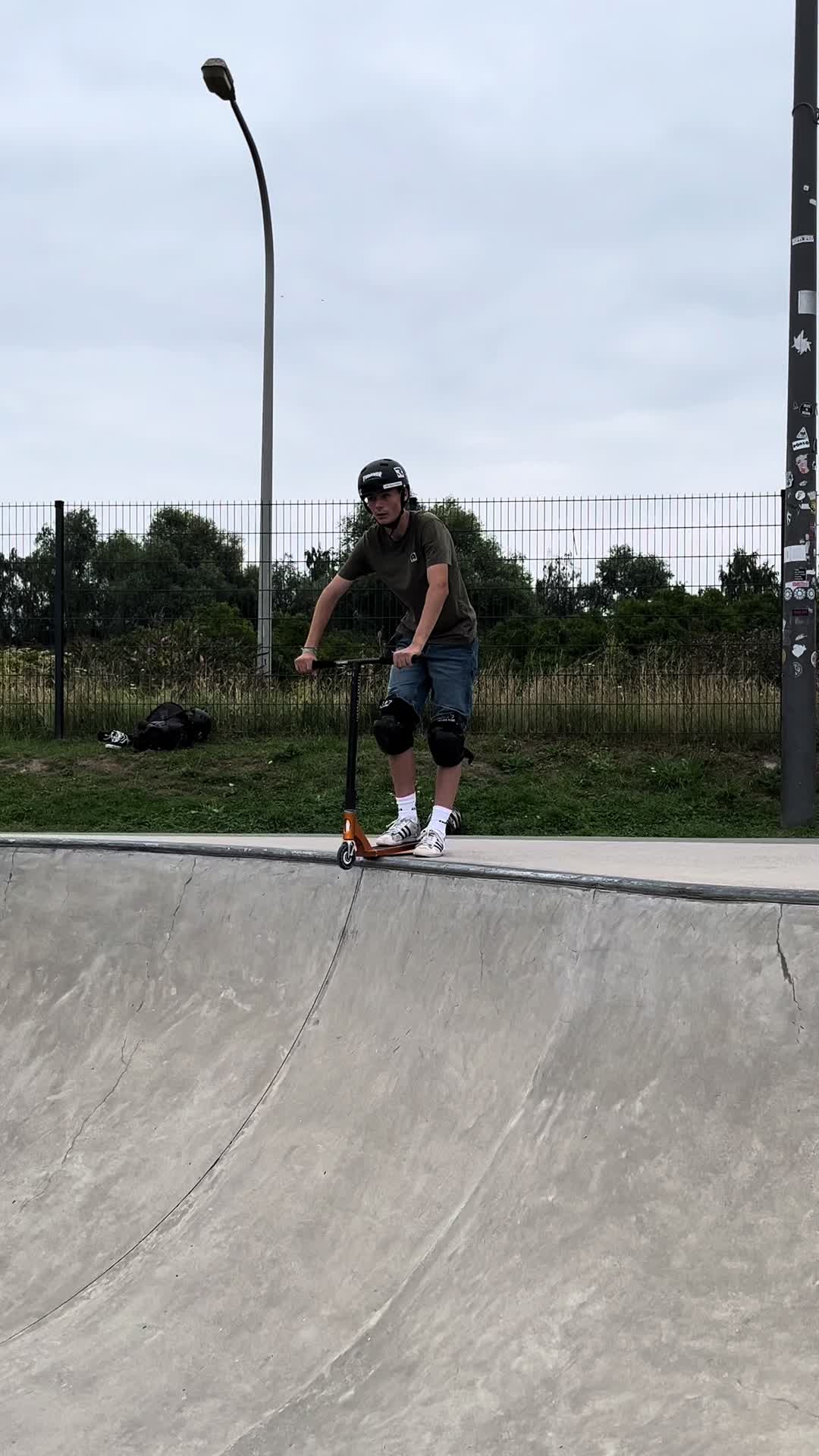 @tom_grs08