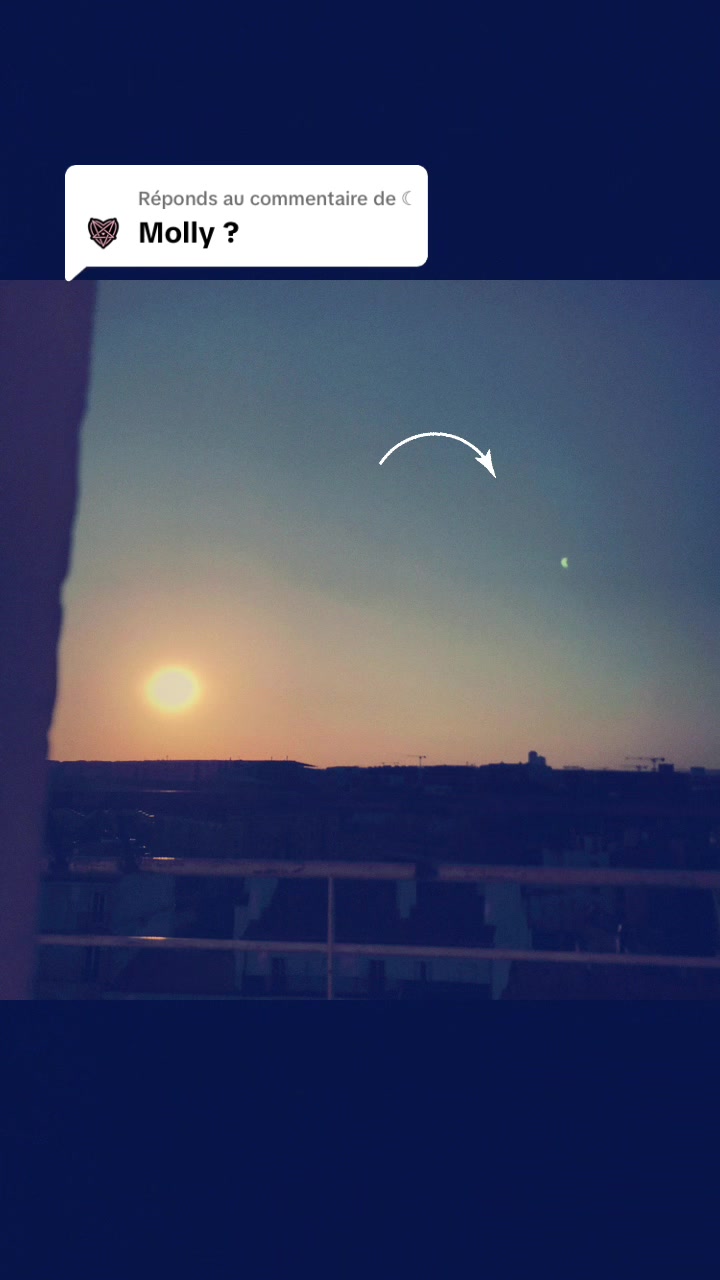 @☾