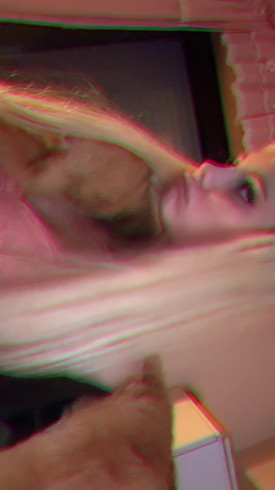 @👸🏼
