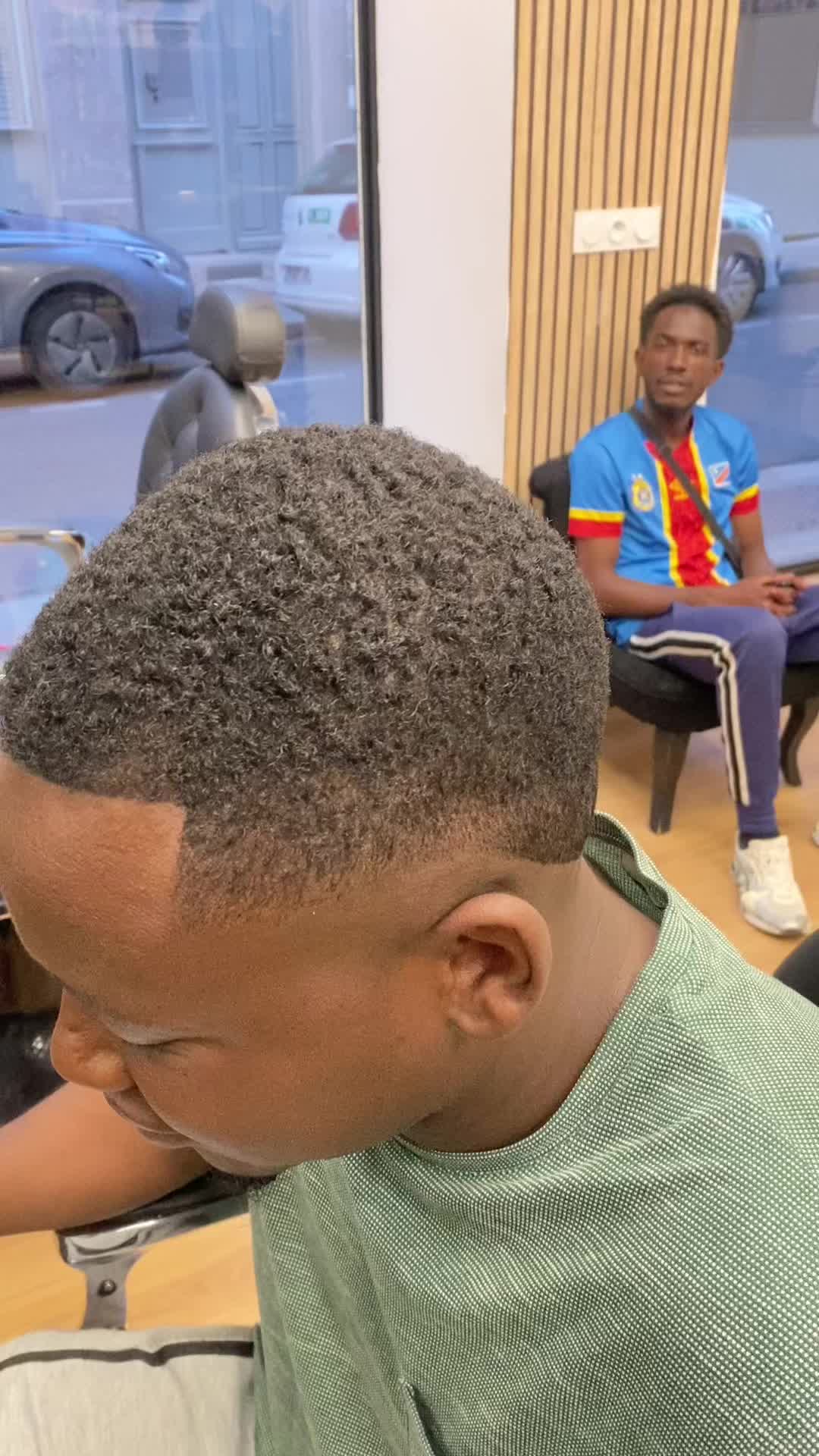@SALON GRACE AFRO 42000