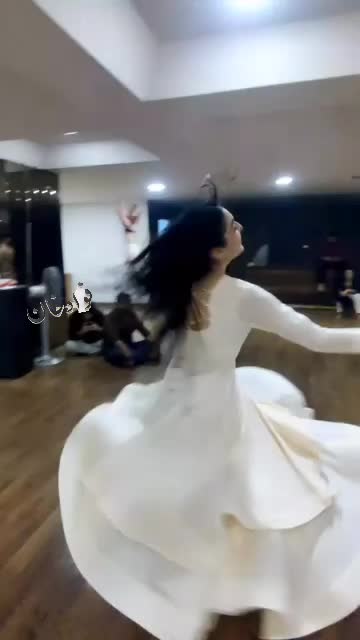 @بیگانه