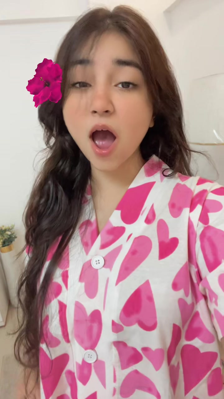 @Sana_Rehman