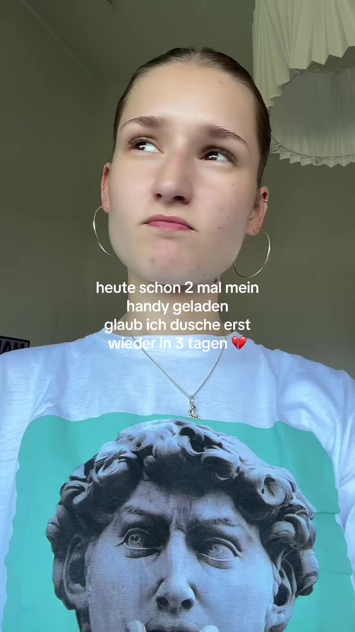 @yurrrlia