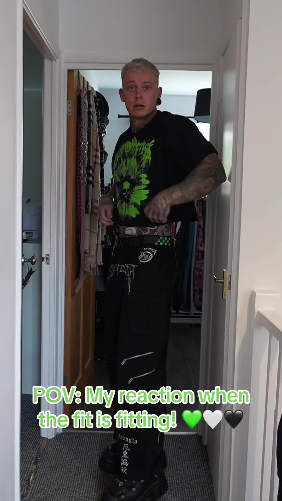 @Alister Sixx 🖤🦇